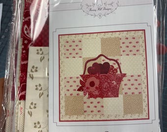 Quilting Kit Pillow Wallhanging Bunny Hill Designs February Romance Appliqué