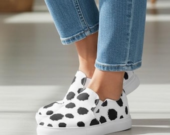 Instapschoenen dames met dalmatiërprint | Zwart-witte sneakers | Avid Londen