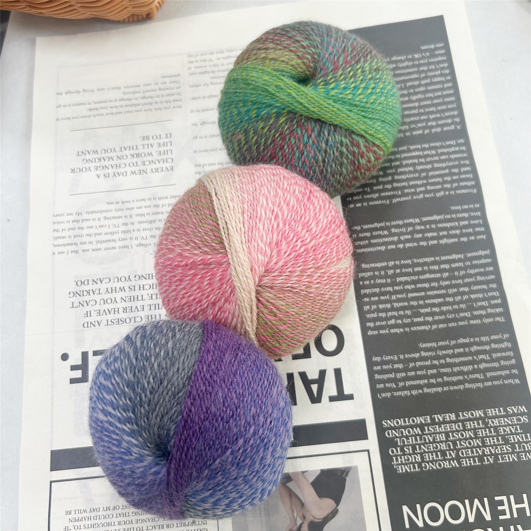 Pelote De Laine Dégradée Arc-en-Ciel Floravogue - 100% Laine, 250g (5x51g) - Pour Tricot, Crochet, Feutrage - 8
