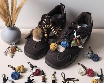 Single Shoe Charm for Sneakers, Handmade Boho Shoe Accessory with Tassel Pinecone Pom Pom and Wooden Beads, Lace Decoration Charm