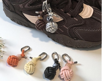 Single Leather Knot Shoe Charm for Sneakers, Handmade Woven Leather Shoe Accessory, Boho Shoelace Charm, Minimal Sneaker Decoration
