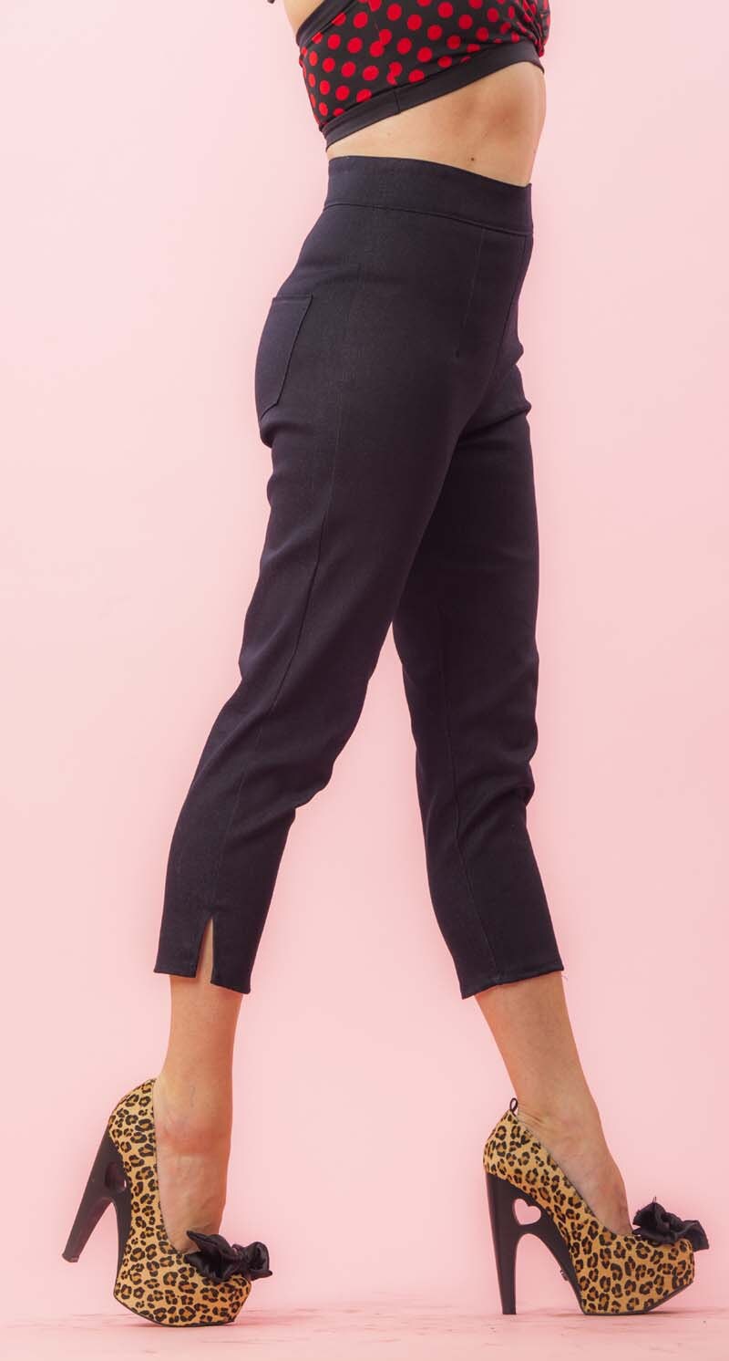 XS/S | 1950s Tapa Tiki Capri Pants