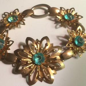 Vintage Gold Flower Bracelet with Aqua