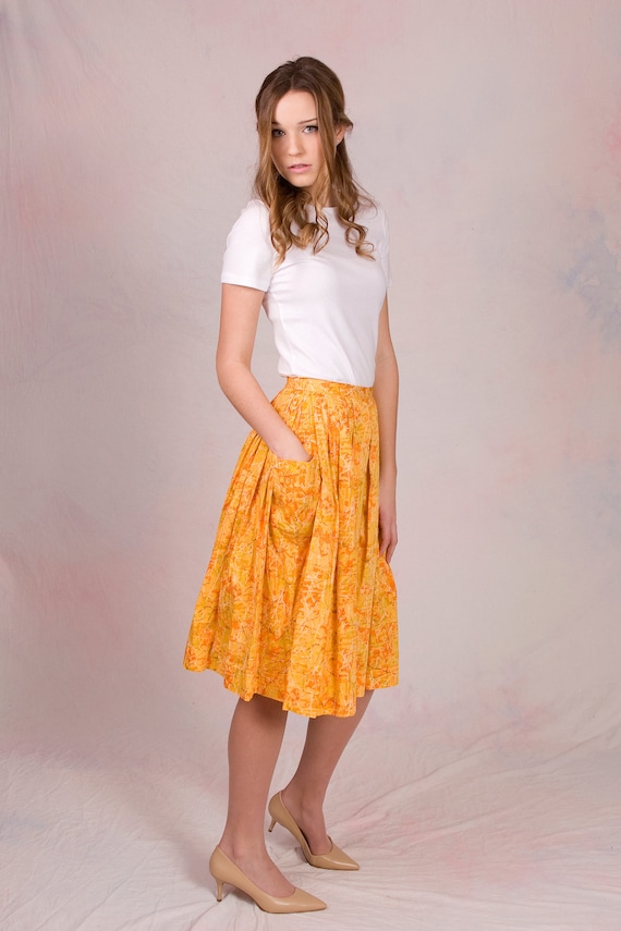 Vintage 1950's Cotton Culottes Yellow Floral Full… - image 6