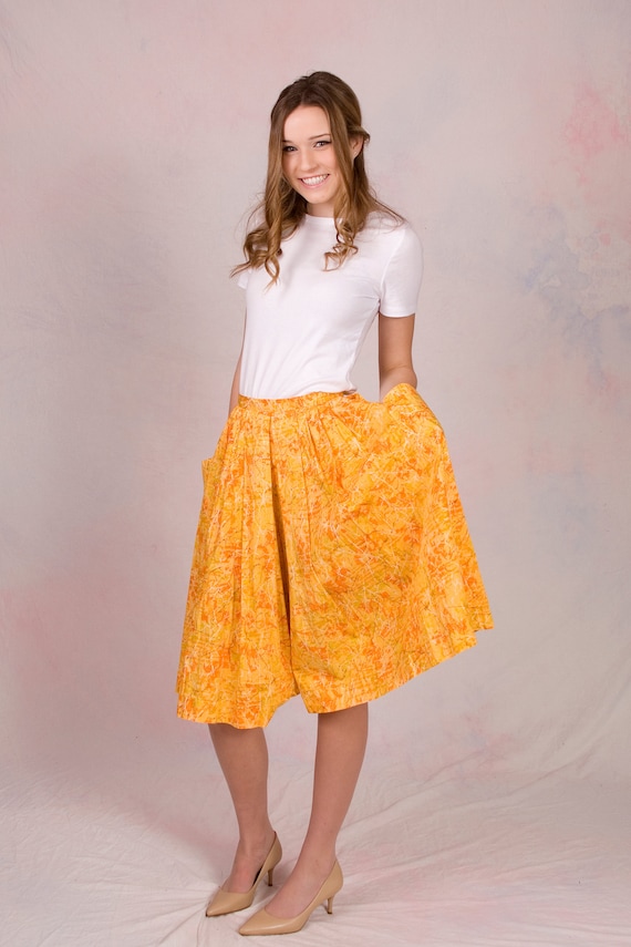 Vintage 1950's Cotton Culottes Yellow Floral Full… - image 1
