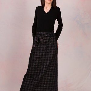 Vintage 1960's High Waist Deadstock Witchy Wool Iridescent Plaid Maxi Skirt w/ Matching Belt Size Small image 4