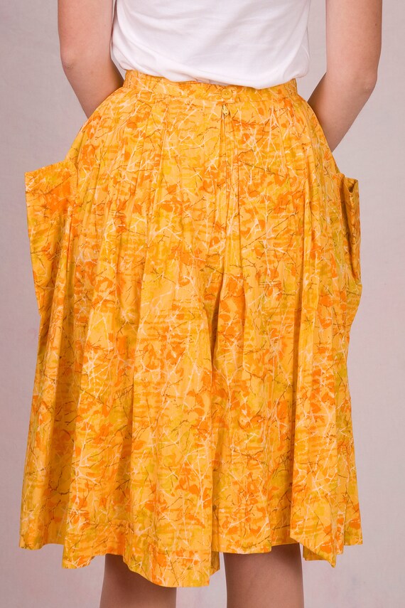 Vintage 1950's Cotton Culottes Yellow Floral Full… - image 4