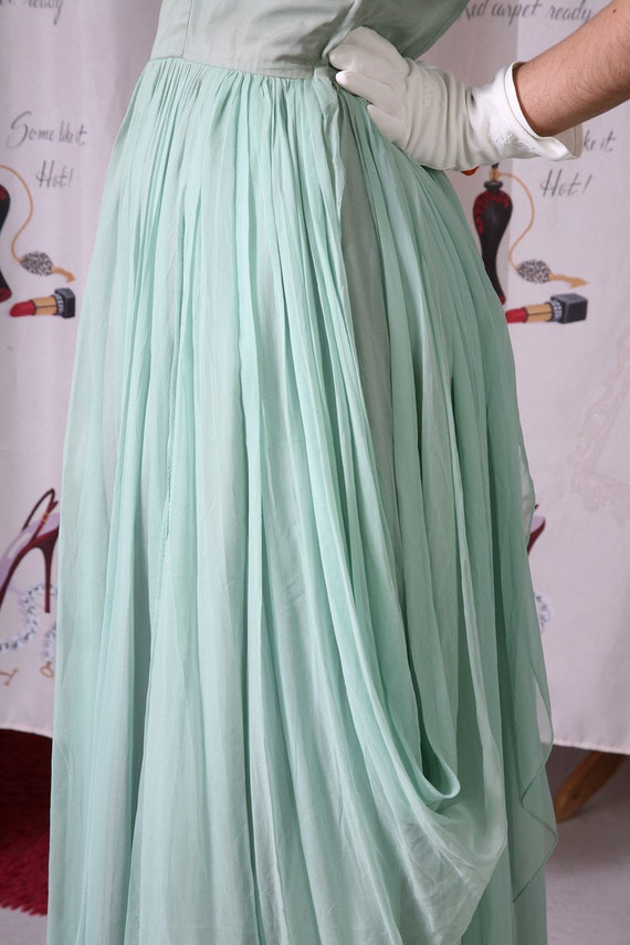 Vintage 1940's FRANK STARR Silk Beaded Mint Gown … - image 5