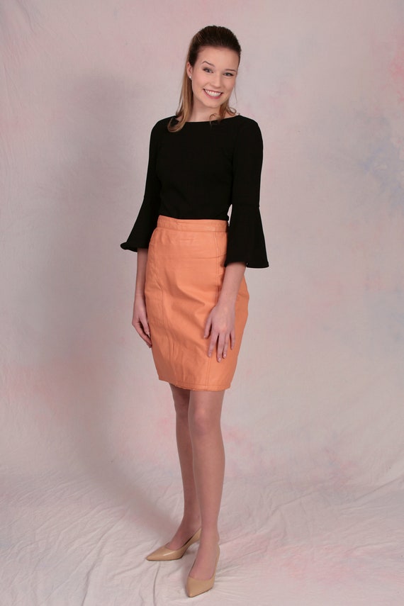 Vintage 1980's Peach Leather Pencil Skirt Size Sm… - image 5