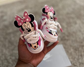 Custom Minnie Mouse Shoes