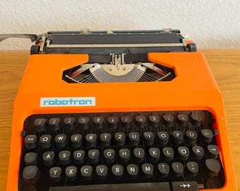 ロボトロンタイプライター | ドイツ語 | ヴィンテージ | ミッドセンチュリーモダン | 1970年代