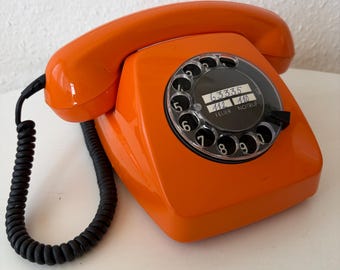 Siemens FeTAp 611-2a Rotary Dial Telephone | German | Vintage | Mid-century Modern | 1970s