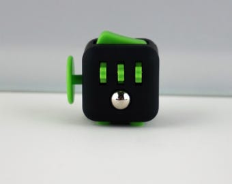 Fidget Cube – Stress Relief Toy