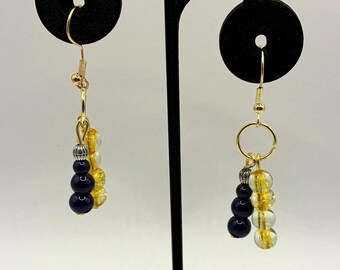 Handmade Perlen gold Ohrringe mit lila und gelben Perlen | Erlös unterstützt die psychische Gesundheit