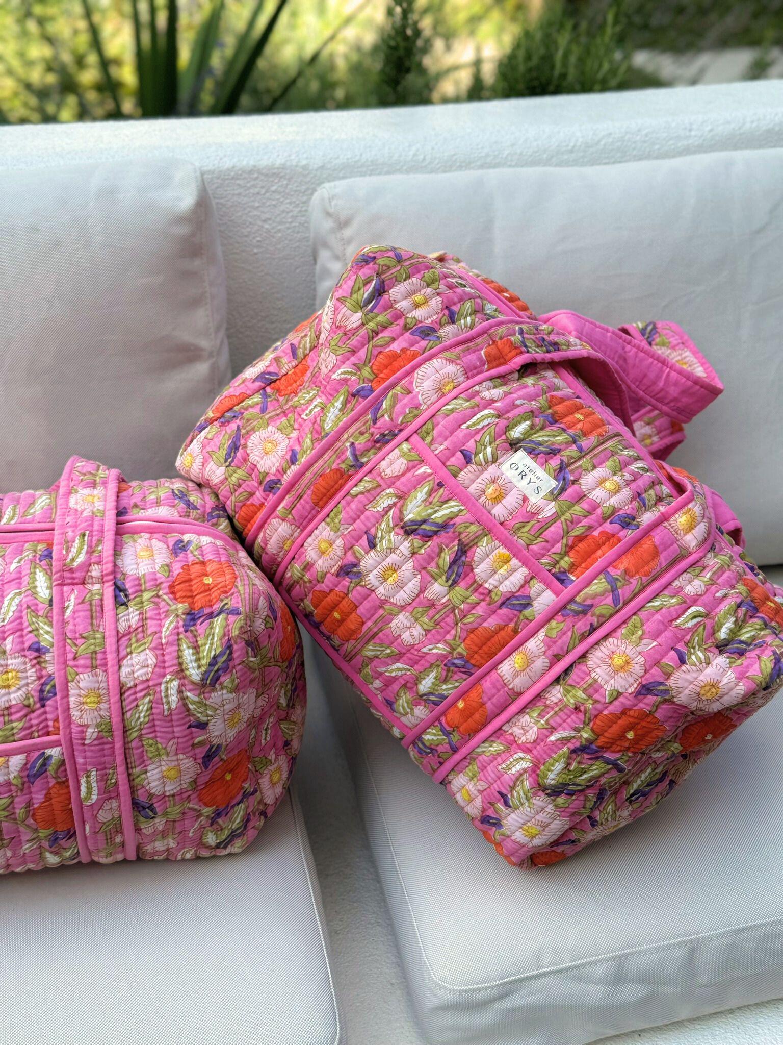 Tissu Matelassé Rose Vif/fuchsia Avec Paillettes Et Motifs Floraux - Coton - 3 Yards (environ 2.80m)