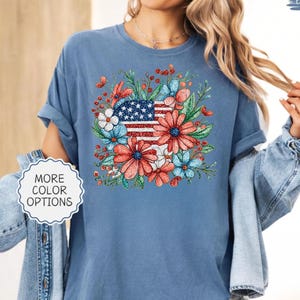 Comfort kleuren bloemen shirt Amerikaanse vlag voor vrouwen, Bella Canvas patriottische 4 juli T-shirt, boho shirt VS vlag, outfit Independence Day