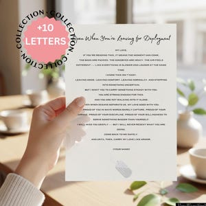 Könnte beinhalten: Ein weißes Papier mit dem Text "Even When You're Leaving for Deployment" wird von einer Hand gehalten. Der Text enthält Sätze wie "My Love" und "Come back to me safely". Ein rosa Kreis mit "+10 LETTERS COLLECTION" befindet sich oben links.