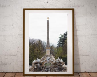 Obelisk Fountain at Schönbrunn Palace, Vienna, Austria