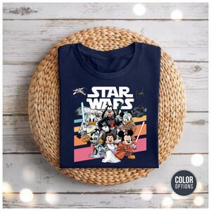 Star Wars Disney Mashup Shirt - Funny Jedi Cartoon Lightsabers Bild 5