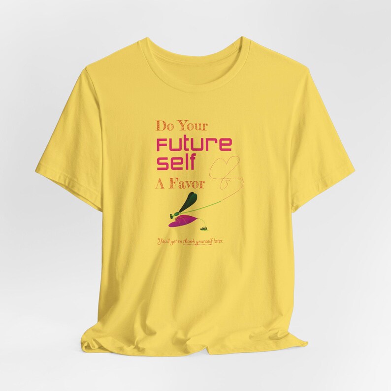 Camiseta Momentos Conscientes: Camiseta motivacional de manga corta / Camiseta de Afirmación Positiva para Adultos Maize Yellow