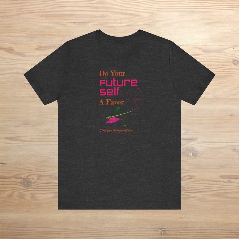 Camiseta Momentos Conscientes: Camiseta motivacional de manga corta / Camiseta de Afirmación Positiva para Adultos Dark Grey Heather