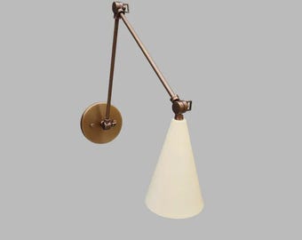 Applique da parete articolata in ottone Stilnovo Diabolo – Lampada da parete regolabile a luce singola in stile moderno di metà secolo