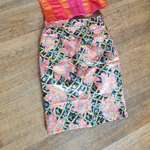 CHRISTIAN LACROIX high waisted wiggle pencil skirt. sz 38. Vibrant taffeta ribbed faille abstract print fabric. 180.00