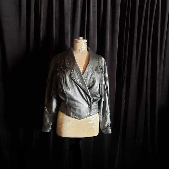 PHOENIX leather fringed motorcycle jacket in gun metal. Sz S Vintage late 1980s early 1990s