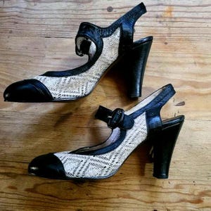 RE-MIX Deluxe Vintage Classics &quot;The Lillie&quot; black leather and cream lace mesh shoes. Slingback PUMPSs. Size 9.5