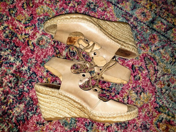 CARMEN SAIZ from ANTHROPOLOGIE  eu sz 37  us 7 sandals Espadrille wedge Beige Leather Wedge Lace-Up