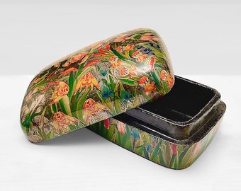 1960s Hand And Painted Keepsake, Jewelry & Trinket Box • From India • Very Rare And Impossible To Find • DONT MISS THIS • Free U S  Shipping