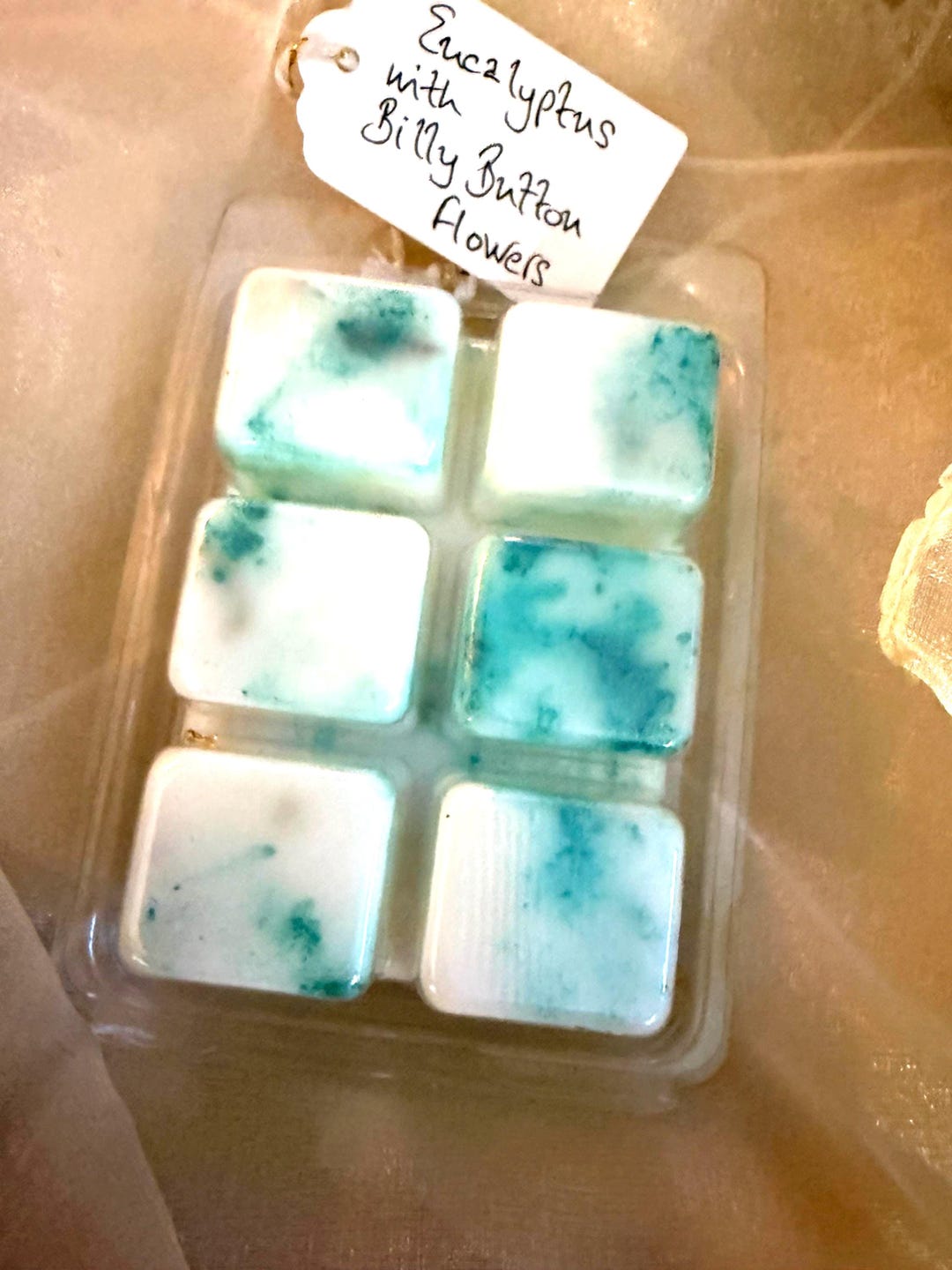 Eucalyptus With Billy Button Flowera All Nautural Soy Wax Melts - 6 ...