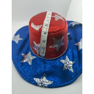 Sombrero de vaquero patriótico con lentejuelas y estrellas rojas, blancas y azules, accesorio para disfraz del 4 de julio. imagen 8