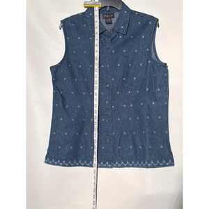Style & Co Women's Denim Sleeveless Button Up Shirt 16 Blue Embroidered image 4