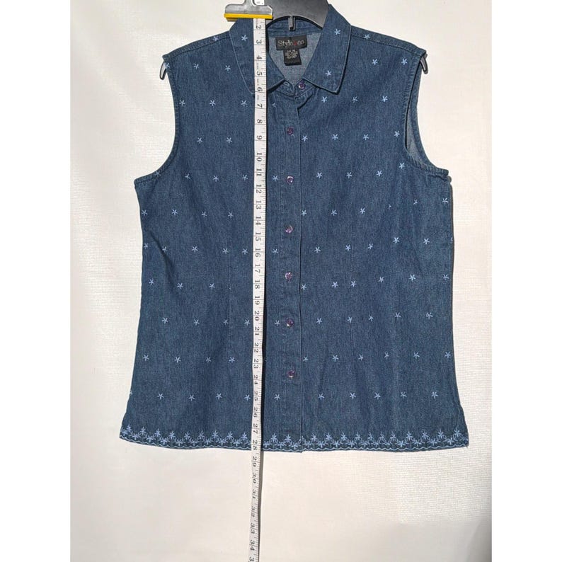 Style & Co Women's Denim Sleeveless Button Up Shirt 16 Blue Embroidered image 4