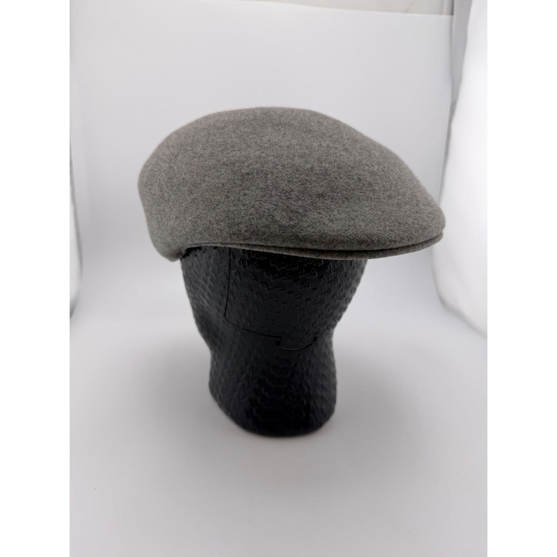Hats in the Belfry Mens Gray 100% Wool Ivy Flat Cap USA Made Large image 1