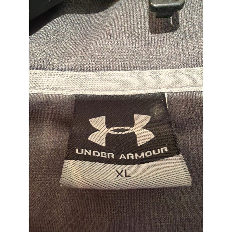 Under Armour Men's XL Gray Quarter Zip Pullover Athletic Shirt image 1