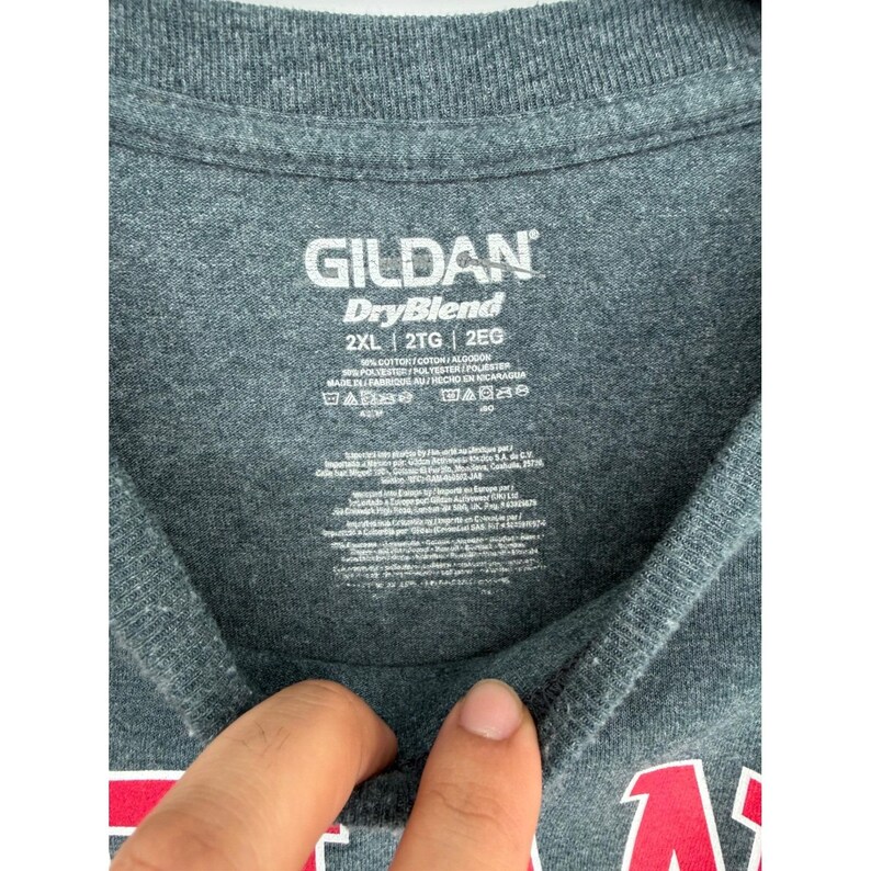 Gildan Indiana Hoosiers Crimson White Grafik-T-Shirt Herren 2XL DryBlend Bild 3