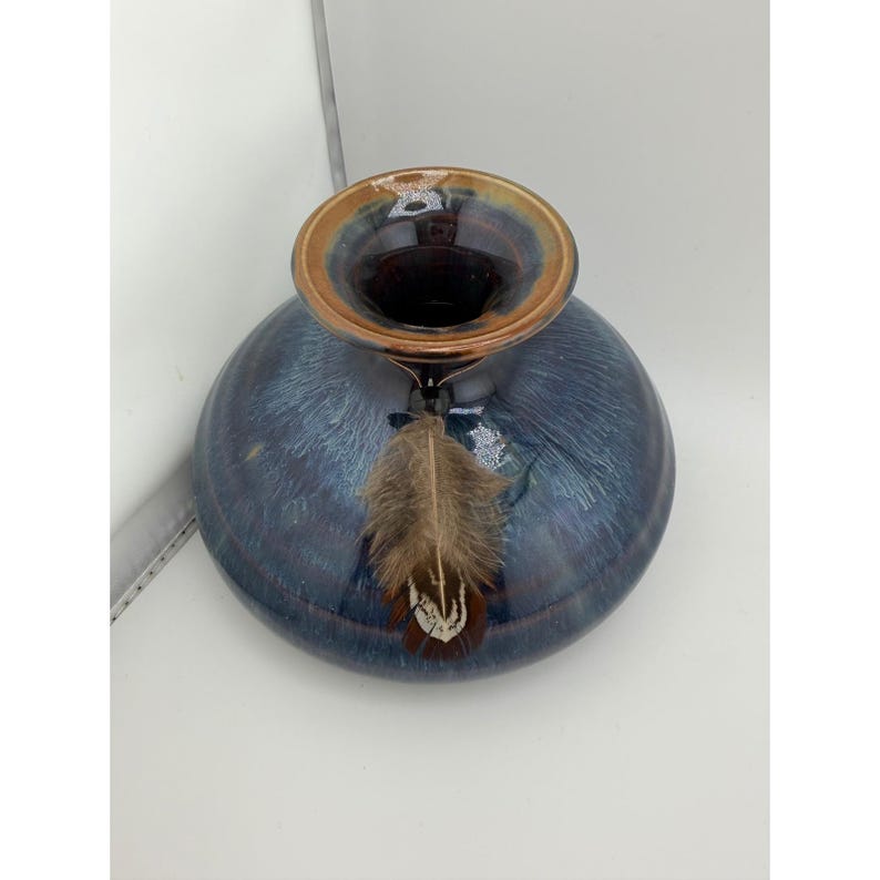 Studio Pottery Blue Drip Glaze Round Vase Feather Accent Signed 5 Inch image 4