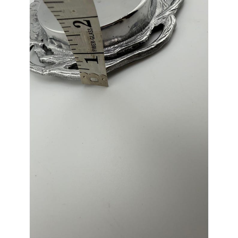 Posavasos de aluminio para botella de vino Arthur Court Vintage 1992 Grapevine, color plata. imagen 7