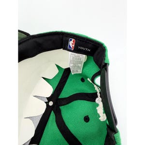Cappellino snapback Boston Celtics Youth verde e nero con logo NBA. immagine 5