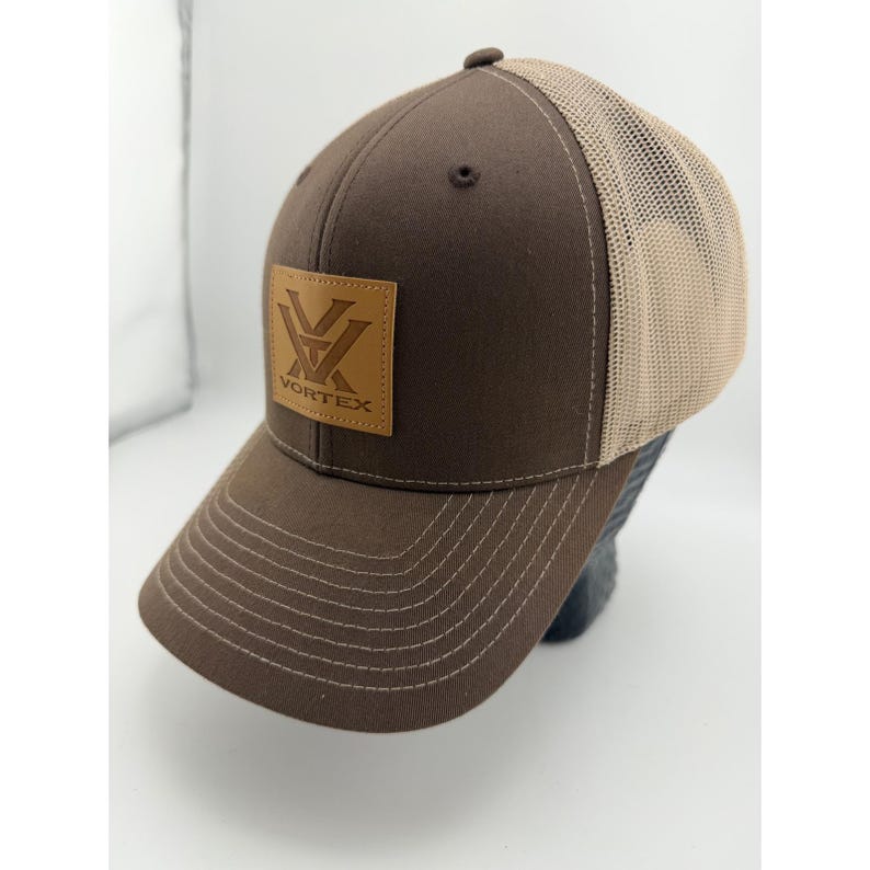 Vortex Optics braun-beige Mesh Trucker Snapback-Mütze mit Lederaufnäher Bild 2