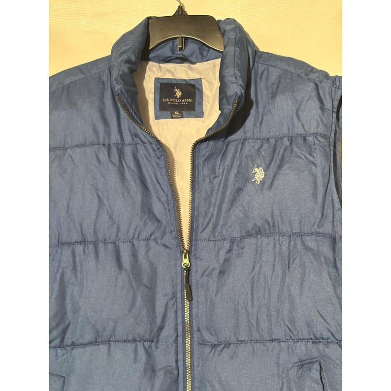 U.S. Polo Assn. Men's Puffer Vest XL Navy Blue Quilted Full Zip Jacket image 2