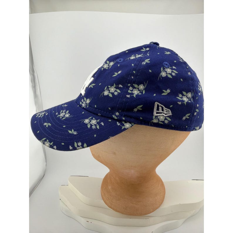 Los Angeles Dodgers Blue Floral LA Logo Adjustable Baseball Cap zdjęcie 2