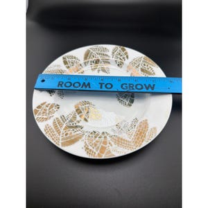 Nicole Miller Home NMH12 Gold Mosaic Leaf Salad Plate 8 Inch White Metallic image 5