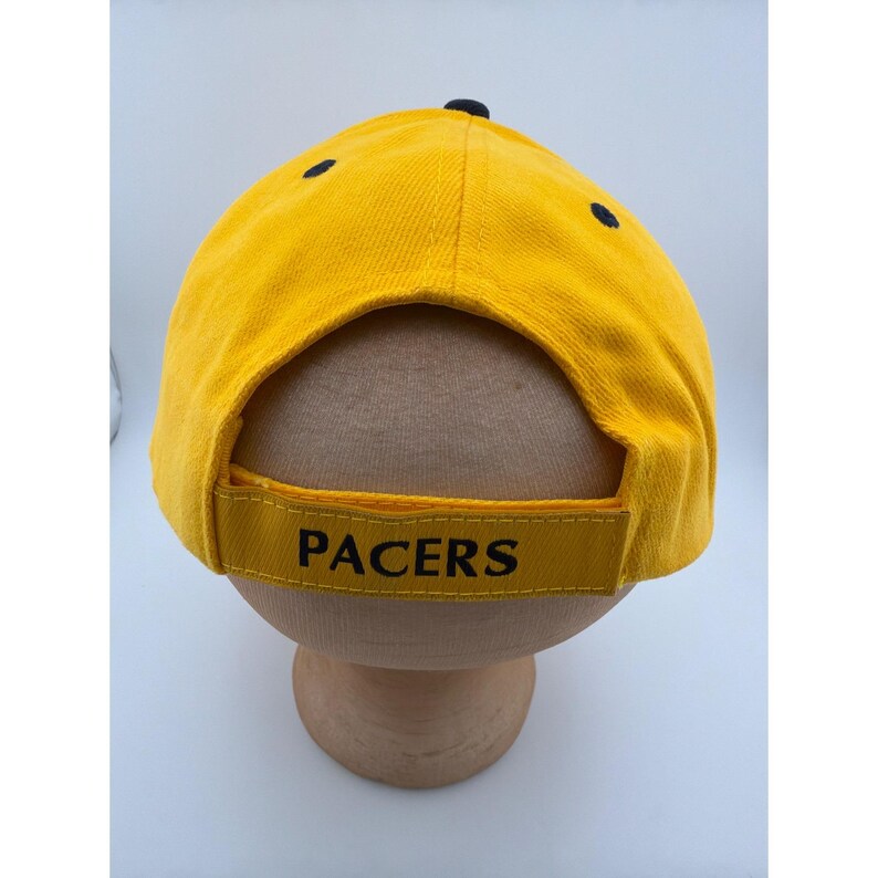 Gorra de béisbol ajustable bordada en amarillo y azul marino de los Indiana Pacers imagen 2
