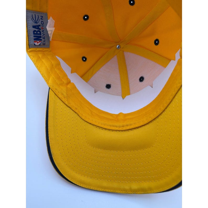 Gorra de béisbol ajustable bordada en amarillo y azul marino de los Indiana Pacers imagen 4
