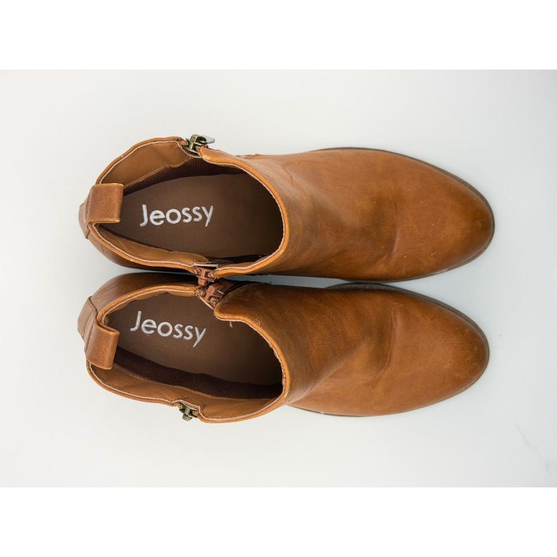Jeossy DJY903 Tan Brown Faux Leather Side Zip Ankle Boots Womens 9.5 image 1
