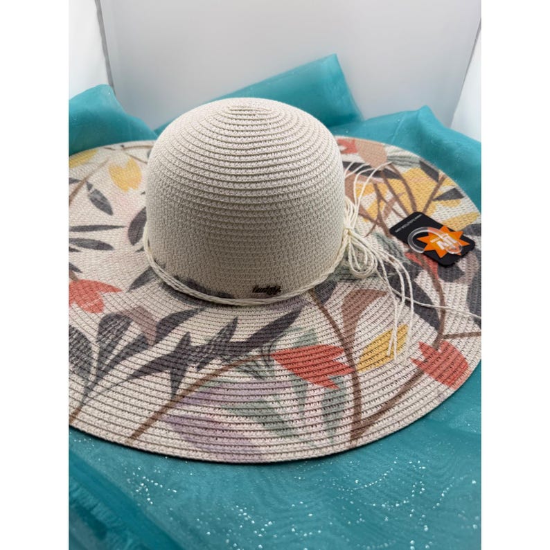 Lucky 7 USA Womens Cream Wide Brim Straw Sun Hat Floral UV Protection image 3