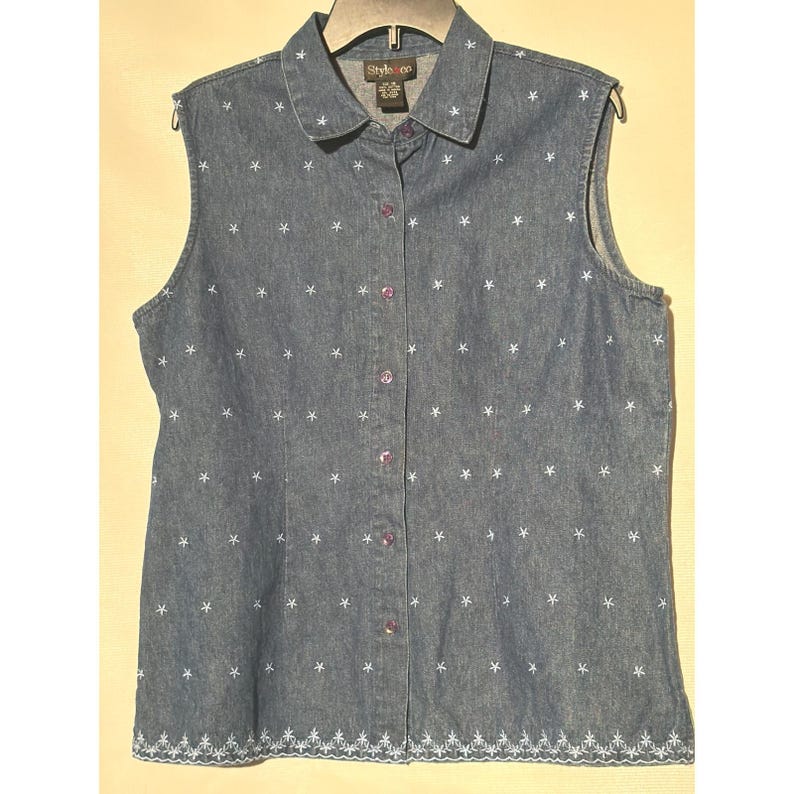 Style & Co Women's Denim Sleeveless Button Up Shirt 16 Blue Embroidered image 1
